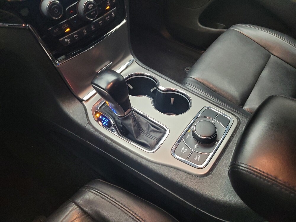 2022 Jeep Grand Cherokee in Taylor, MI 48180 - 18113601 26