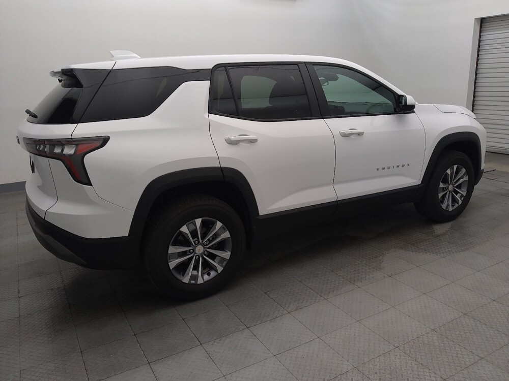 2025 Chevrolet Equinox in Houston, TX 77034 - 18113605 10
