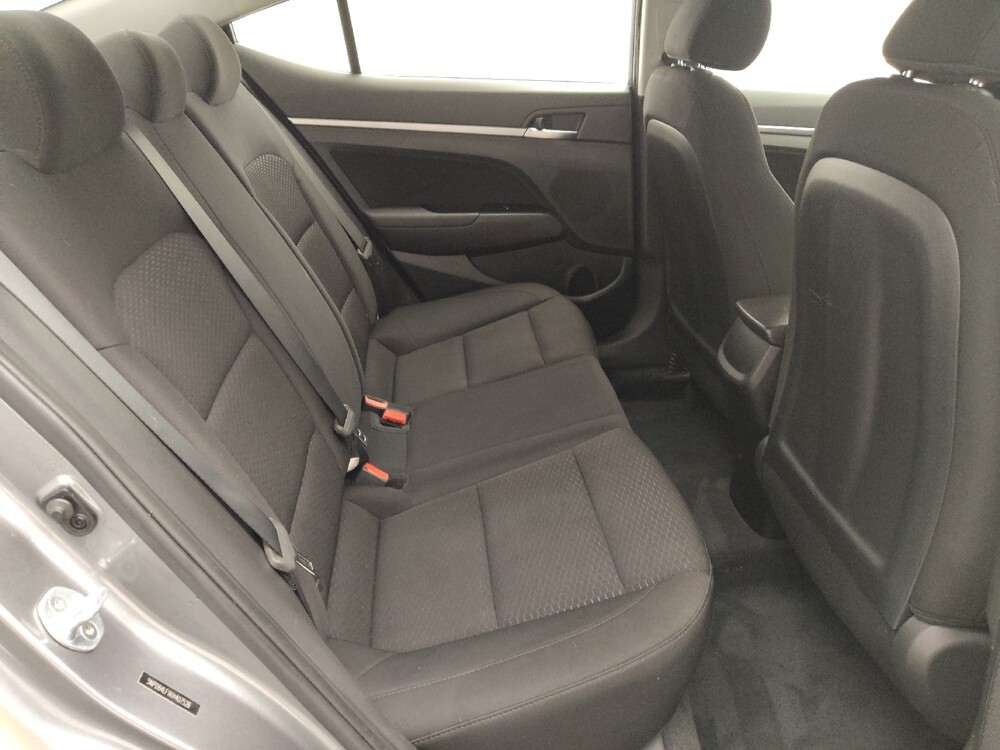 2019 Hyundai Elantra in Houston, TX 77034 - 18113606 19