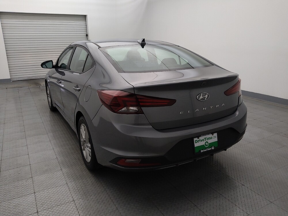 2019 Hyundai Elantra in Houston, TX 77034 - 18113606 6