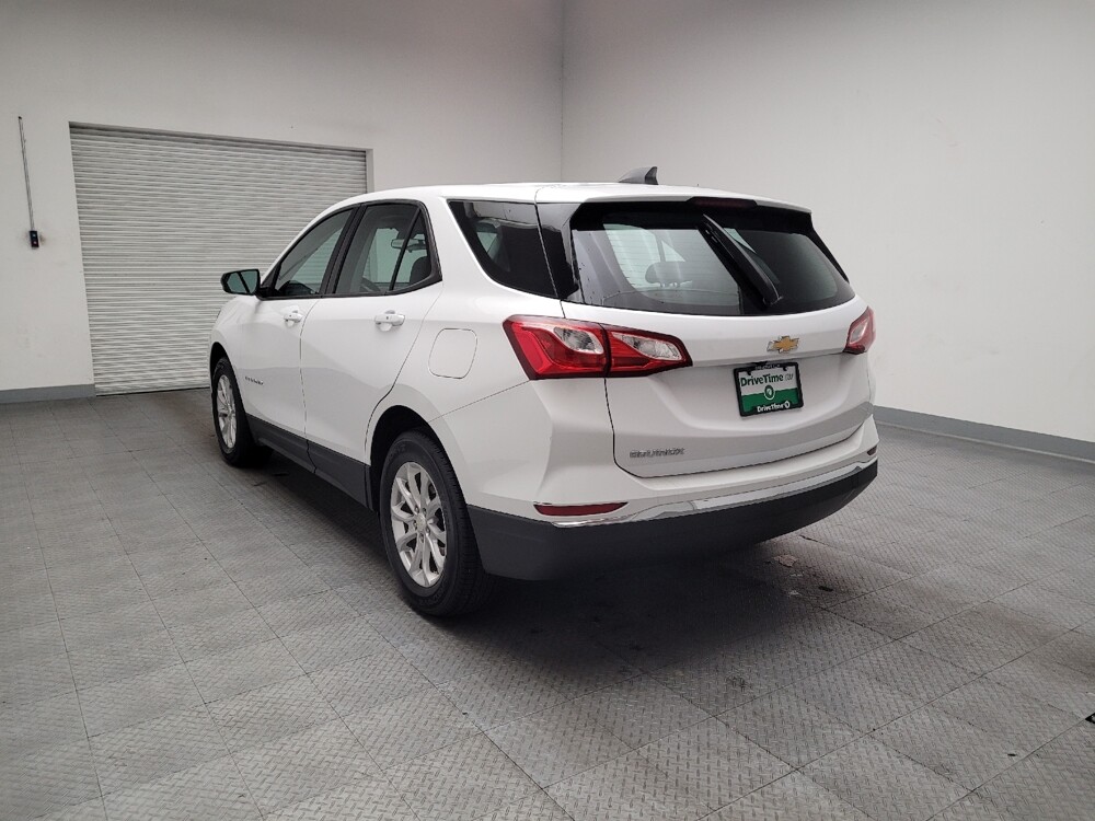 2018 Chevrolet Equinox in Downey, CA 90241 - 18113608 5