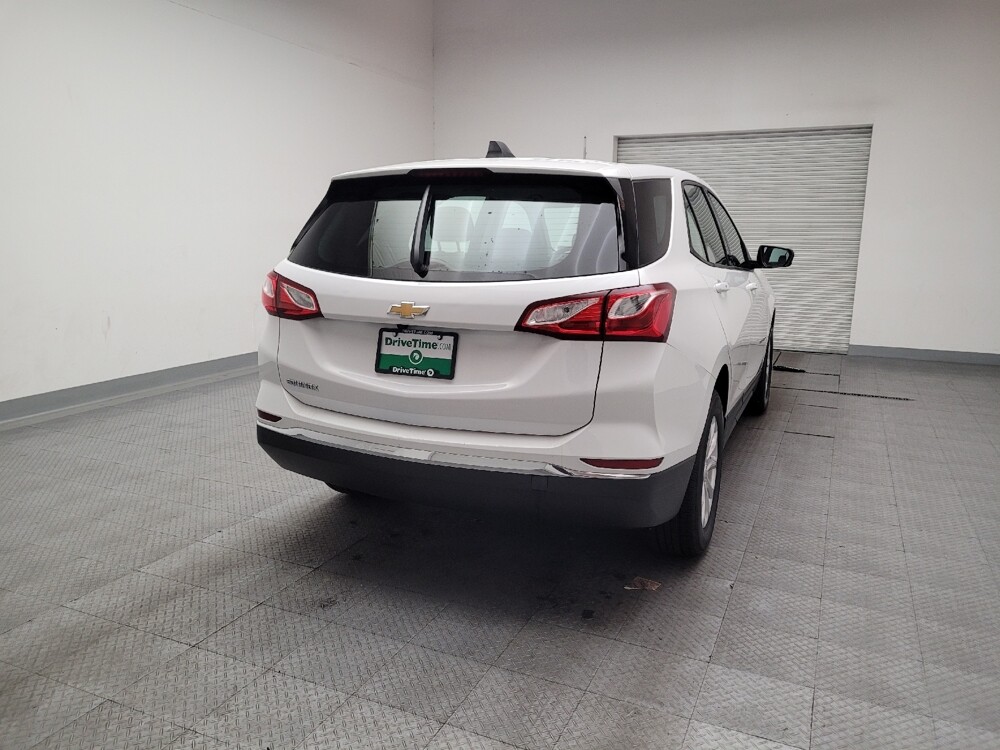 2018 Chevrolet Equinox in Downey, CA 90241 - 18113608 7