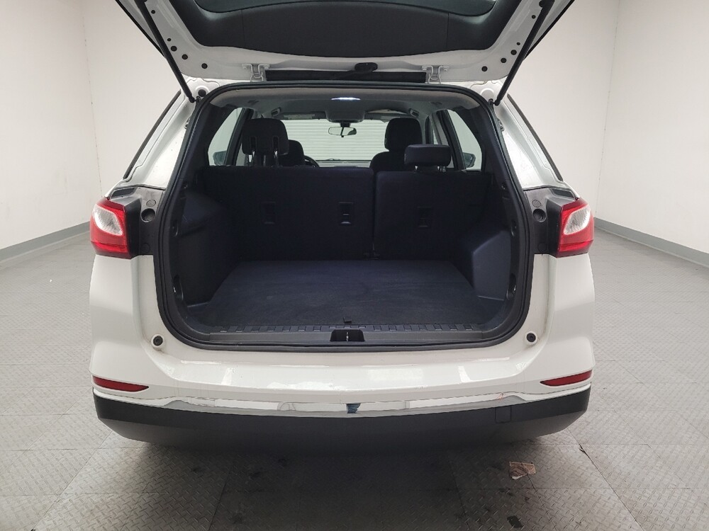 2018 Chevrolet Equinox in Downey, CA 90241 - 18113608 29