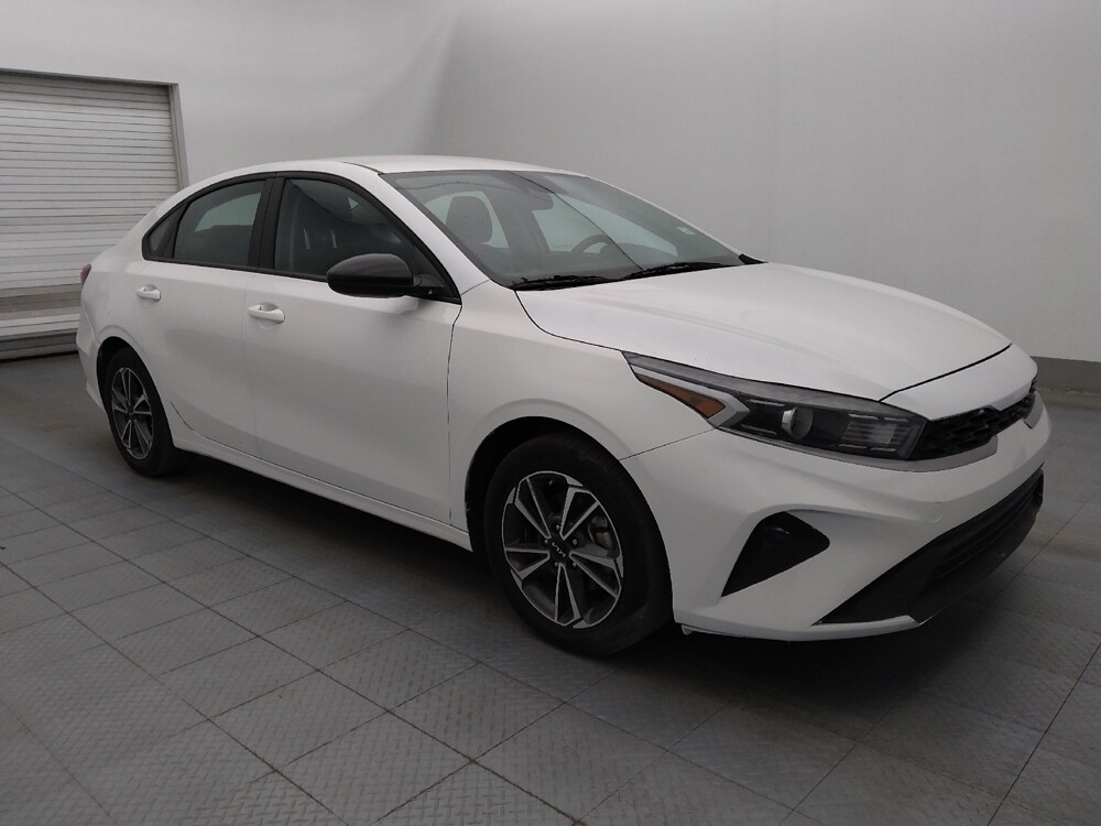 2023 Kia Forte in Bradenton, FL 34207 - 18113611 11