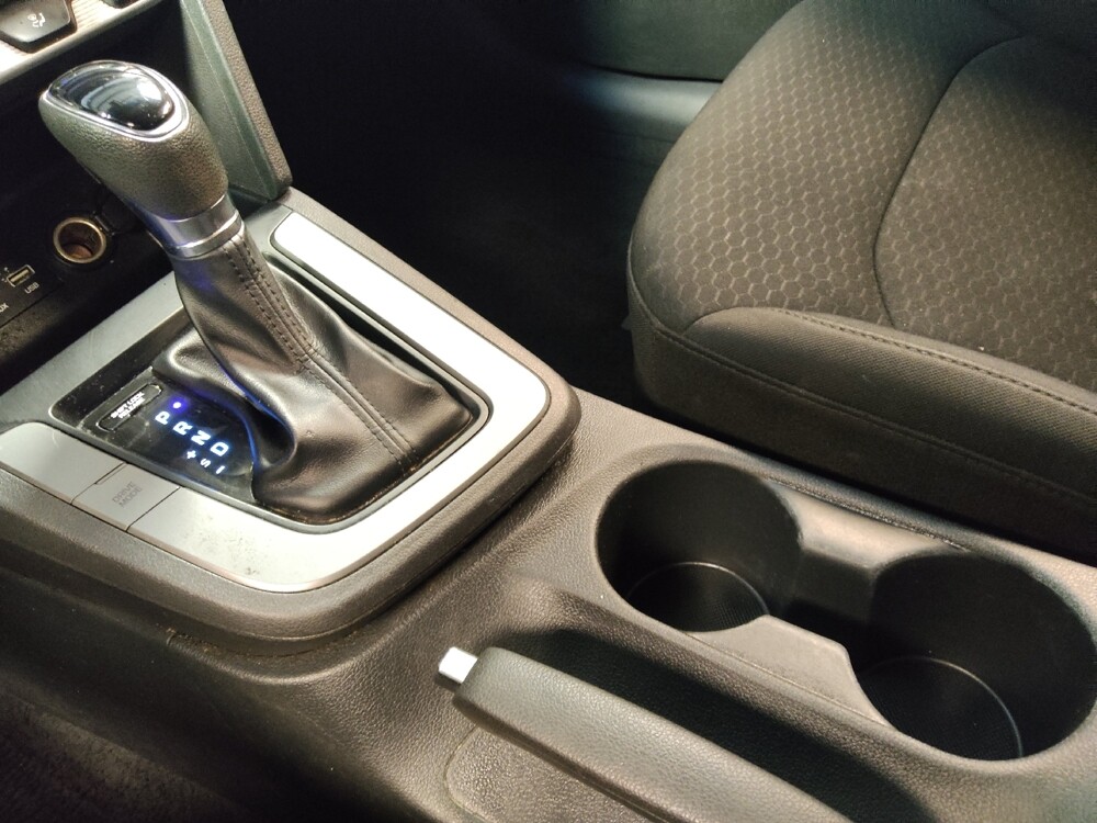 2020 Hyundai Elantra in Houston, TX 77074 - 18113622 26