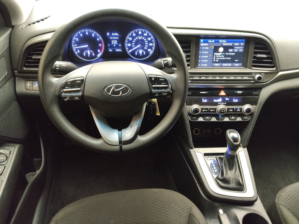 2020 Hyundai Elantra in Houston, TX 77074 - 18113622 22
