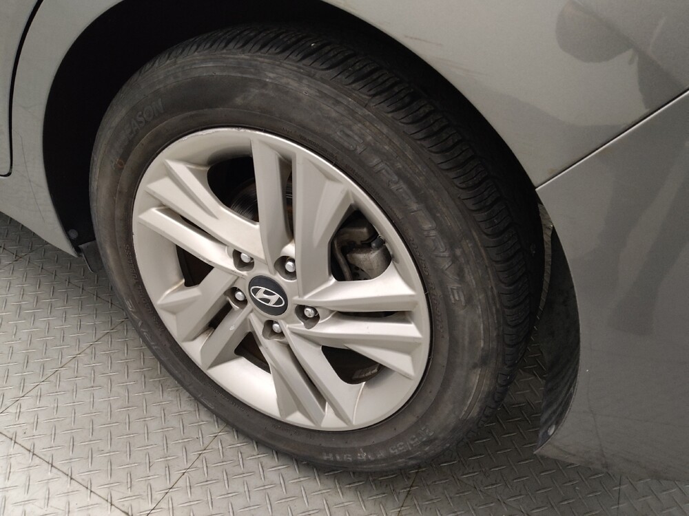 2020 Hyundai Elantra in Houston, TX 77074 - 18113622 31