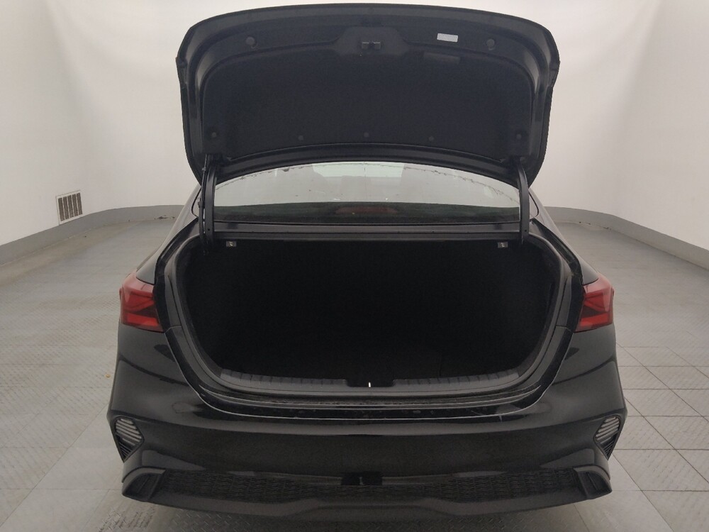 2024 Kia Forte in Tampa, FL 33619 - 18113624 29