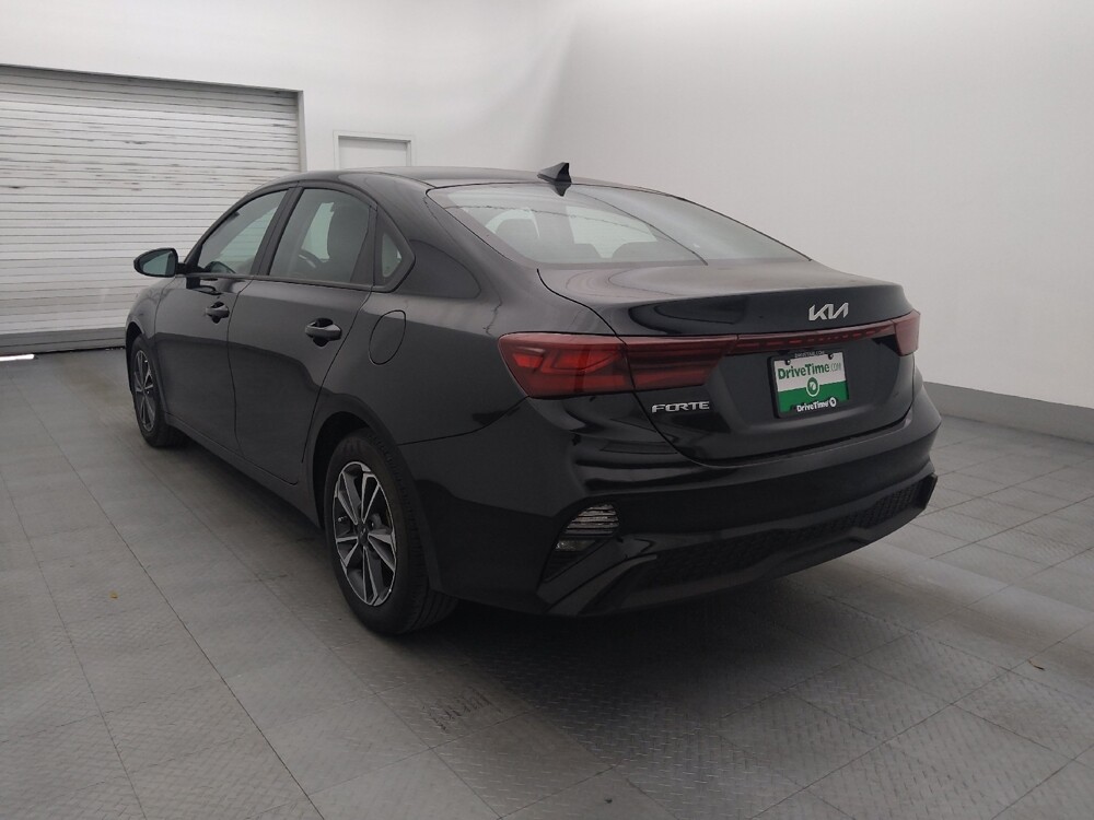 2024 Kia Forte in Tampa, FL 33619 - 18113624 5