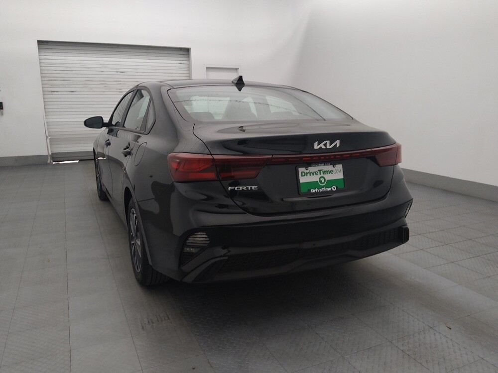 2024 Kia Forte in Tampa, FL 33619 - 18113624 6