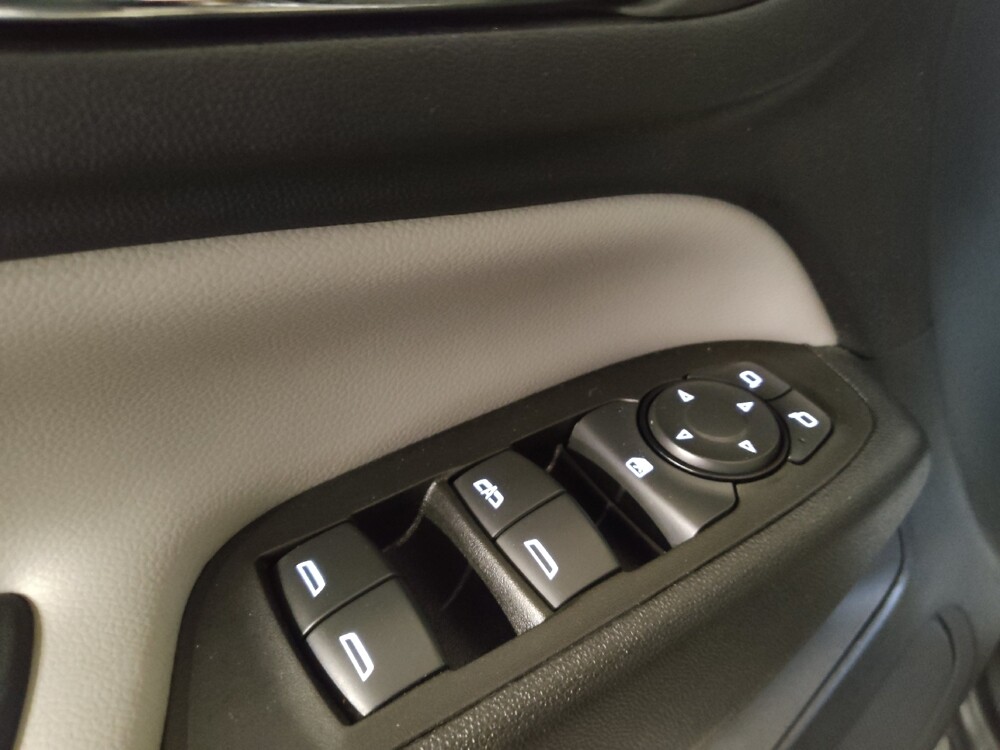 2022 Chevrolet Equinox in Knoxville, TN 37923 - 18113625 27