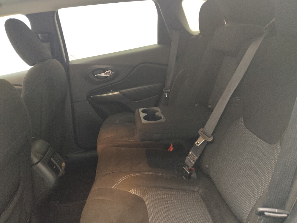 2019 Jeep Cherokee in Augusta, GA 30907 - 18113630 18