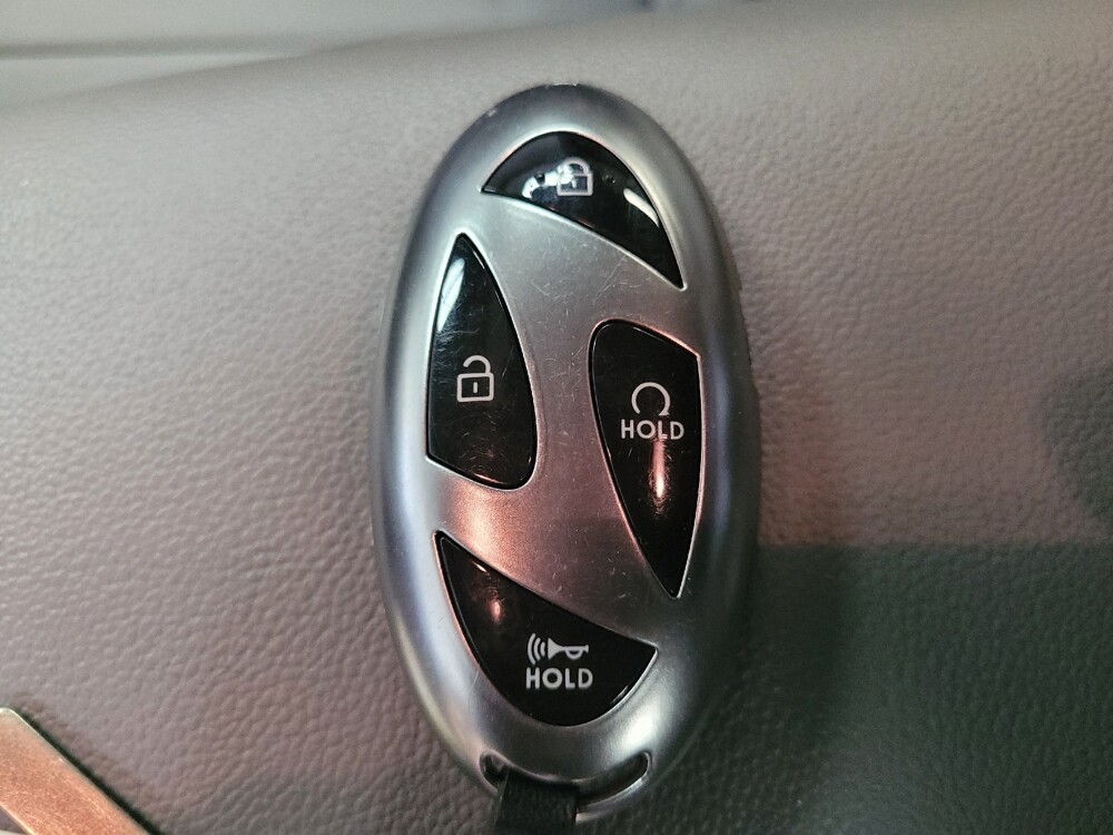 2024 Hyundai Elantra in Bradenton, FL 34207 - 18113633 32