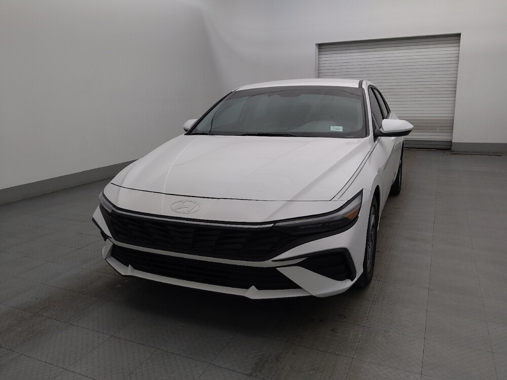 2024 Hyundai Elantra in Bradenton, FL 34207 - 18113633 15