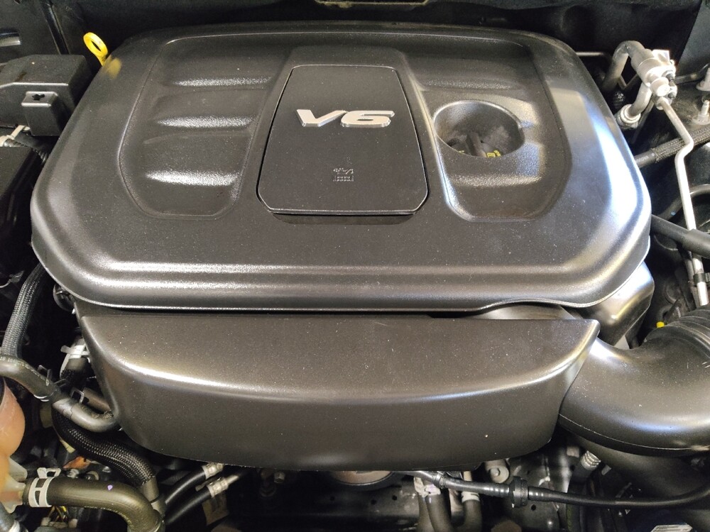 2018 Jeep Grand Cherokee in Ocala, FL 34471 - 18113636 30