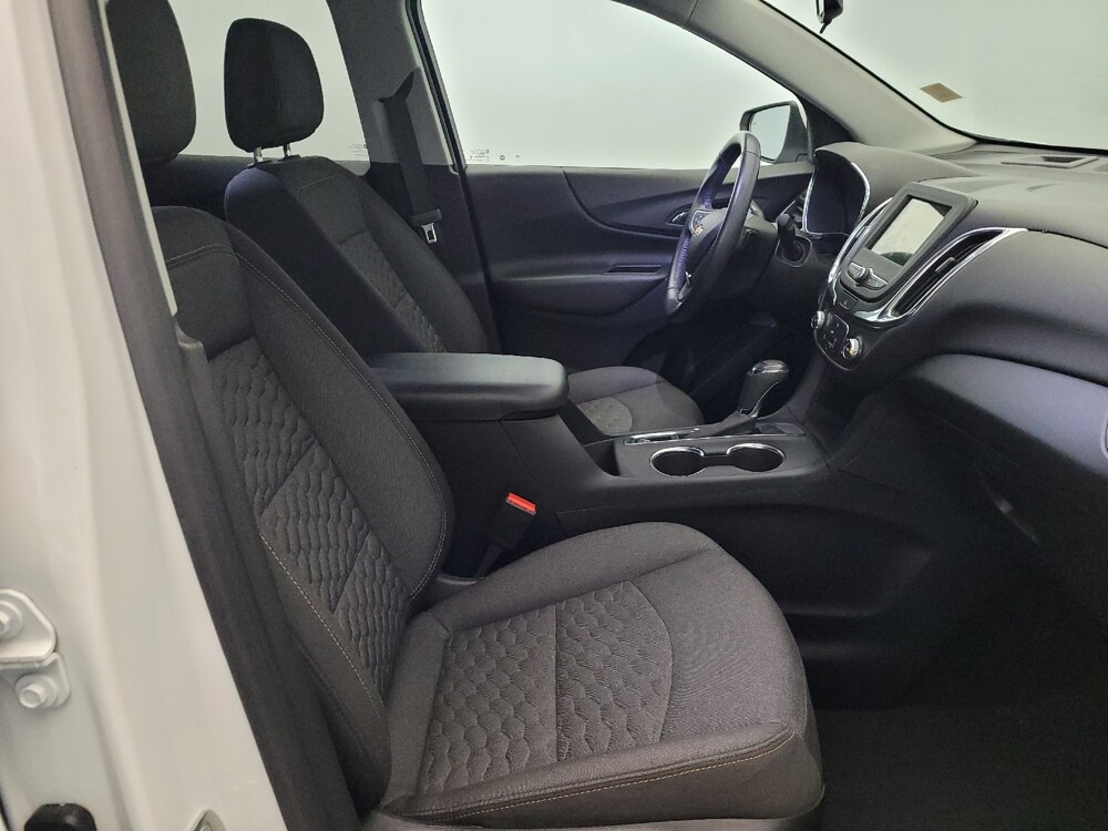 2019 Chevrolet Equinox in Pittsburgh, PA 15236 - 18113642 21