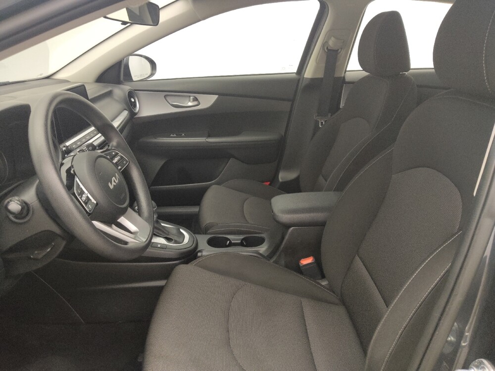 2023 Kia Forte in Tallahassee, FL 32304 - 18113648 17