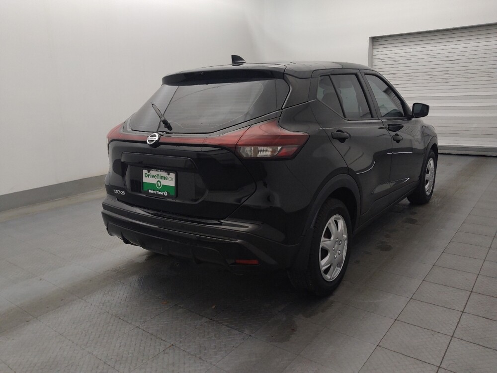 2021 Nissan Kicks in Tampa, FL 33619 - 18113649 9