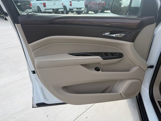 2016 Cadillac SRX in Knoxville, TN 37920 - 18113653 7