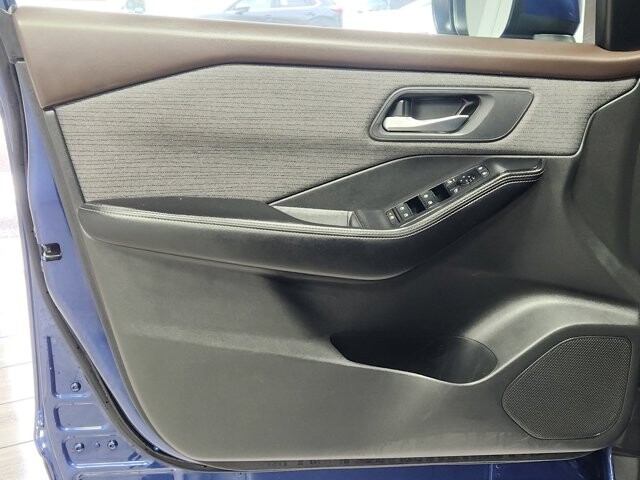 2023 Nissan Rogue in Cinnaminson, NJ 08077 - 18113654 10