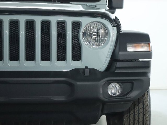 2023 Jeep Wrangler in Bedford, OH 44146 - 18113656 7