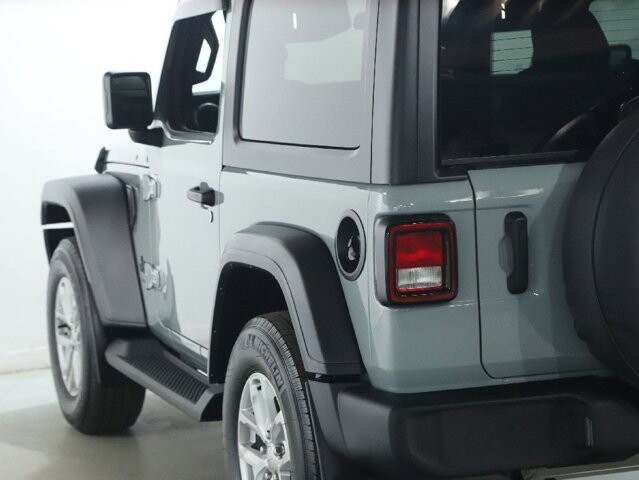 2023 Jeep Wrangler in Bedford, OH 44146 - 18113656 36
