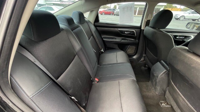 2016 Nissan Altima in Dallas, TX 75228 - 18113661 17