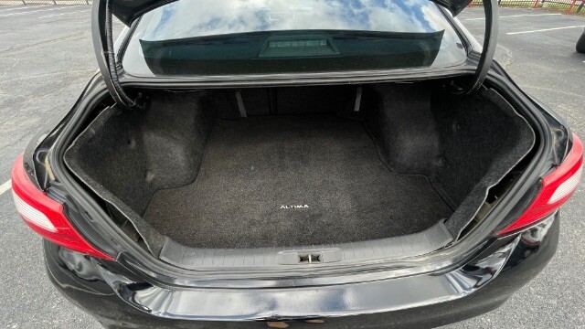 2016 Nissan Altima in Dallas, TX 75228 - 18113661 8