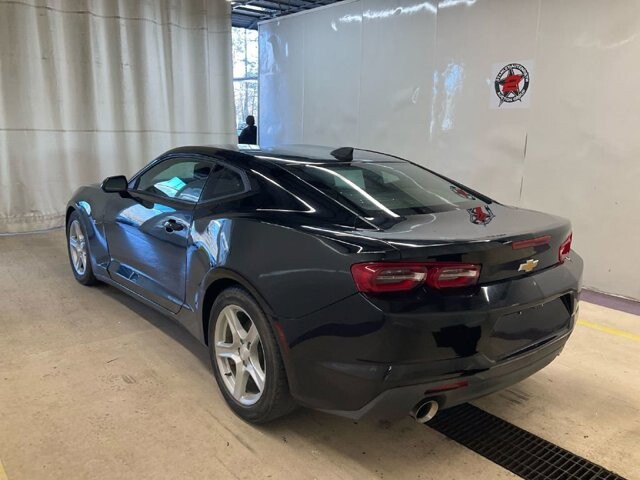 2020 Chevrolet Camaro in Knoxville, TN 37912 - 18113666 3