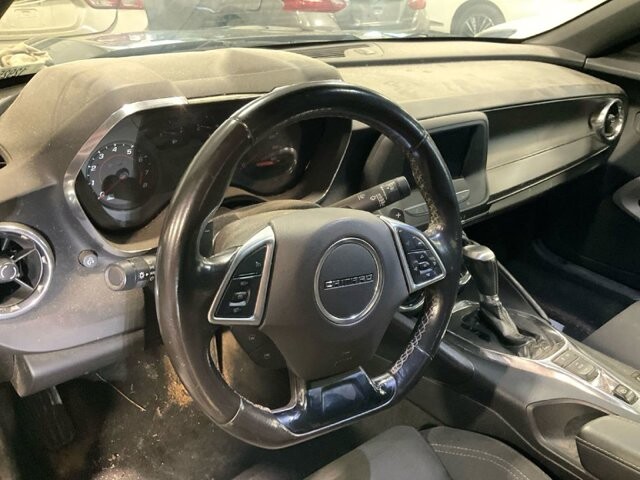 2020 Chevrolet Camaro in Knoxville, TN 37912 - 18113666 6