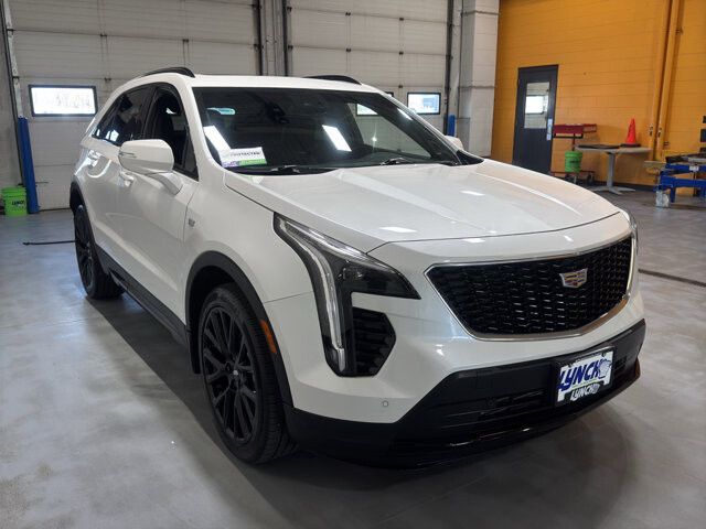 2023 Cadillac XT4 in Burlington, WI 53105 - 18113676 7
