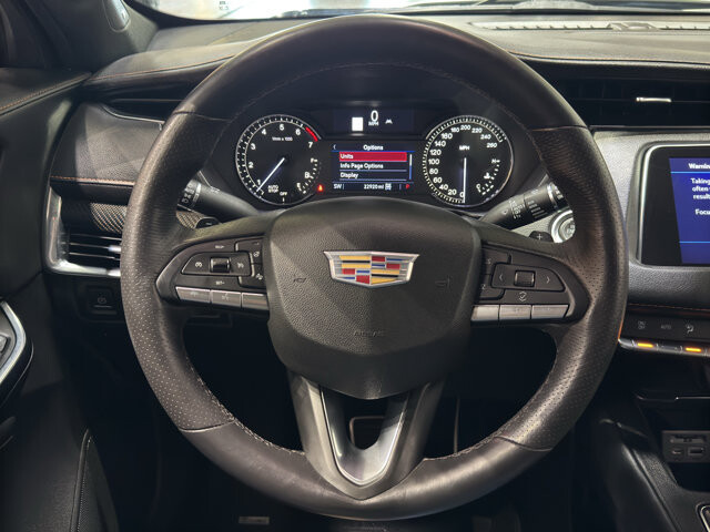 2023 Cadillac XT4 in Burlington, WI 53105 - 18113676 24