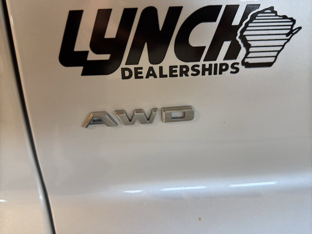 2023 Cadillac XT4 in Burlington, WI 53105 - 18113676 10