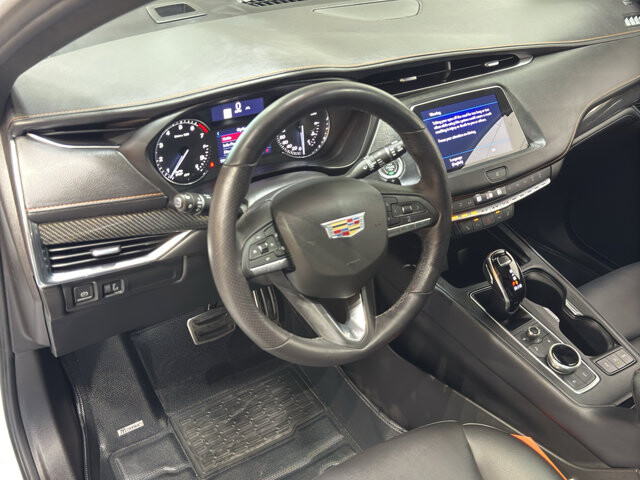 2023 Cadillac XT4 in Burlington, WI 53105 - 18113676 19