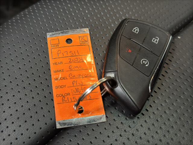 2024 GMC Canyon in Burlington, WI 53105 - 18113677 42