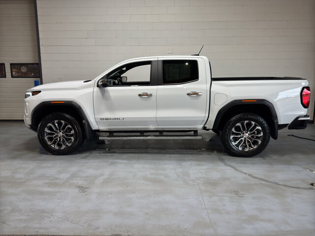 2024 GMC Canyon in Burlington, WI 53105 - 18113677 44