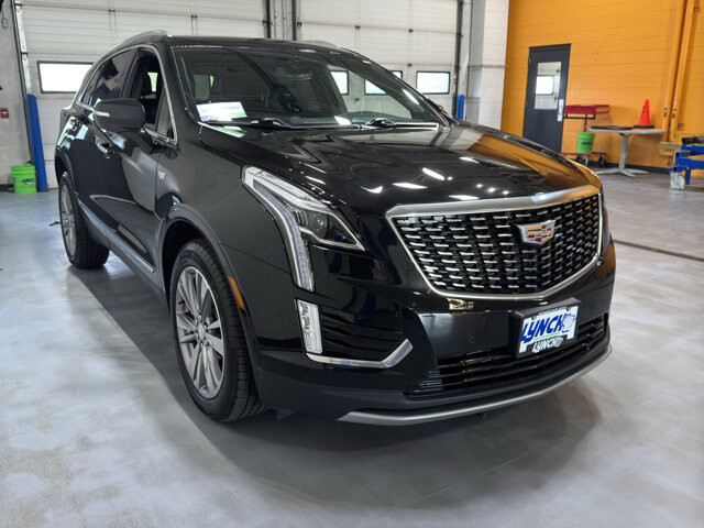 2024 Cadillac XT5 in Burlington, WI 53105 - 18113680 7