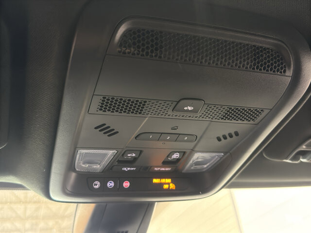 2024 Cadillac XT5 in Burlington, WI 53105 - 18113680 39