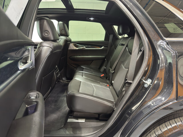 2024 Cadillac XT5 in Burlington, WI 53105 - 18113680 12