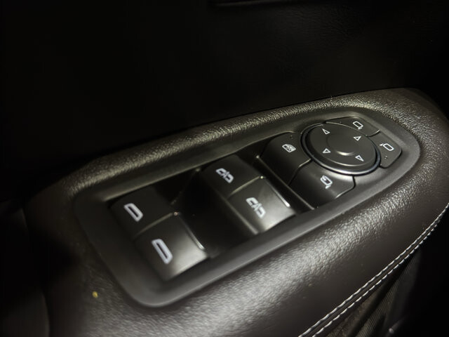 2024 Cadillac XT5 in Burlington, WI 53105 - 18113680 37