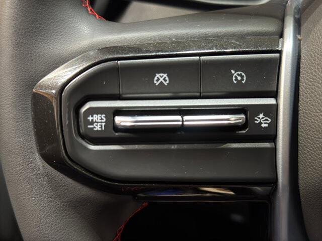 2024 Chevrolet Colorado in Burlington, WI 53105 - 18113682 23