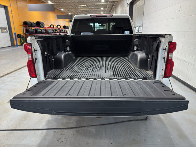 2019 Chevrolet Silverado 1500 in Burlington, WI 53105 - 18113683 22