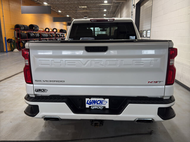 2019 Chevrolet Silverado 1500 in Burlington, WI 53105 - 18113683 4