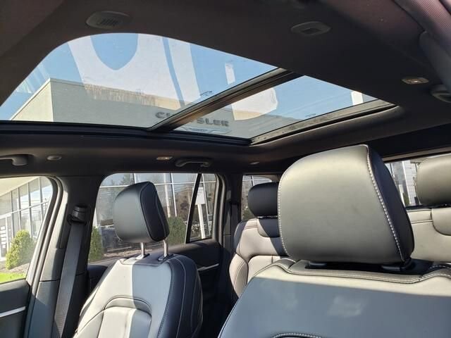 2026 Jeep Grand Cherokee in Bedford, OH 44146 - 18113690 7