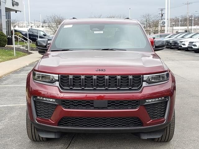 2026 Jeep Grand Cherokee in Bedford, OH 44146 - 18113692 5