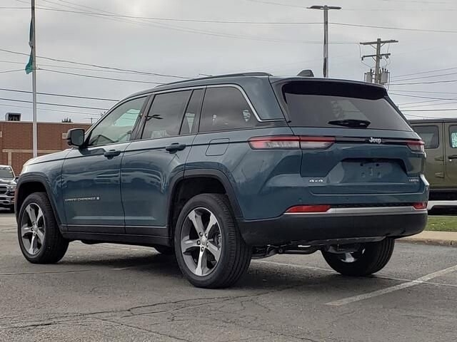 2026 Jeep Grand Cherokee in Bedford, OH 44146 - 18113693 3