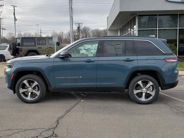 2026 Jeep Grand Cherokee in Bedford, OH 44146 - 18113693 2