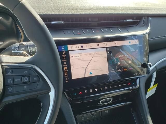 2026 Jeep Grand Cherokee in Bedford, OH 44146 - 18113694 11