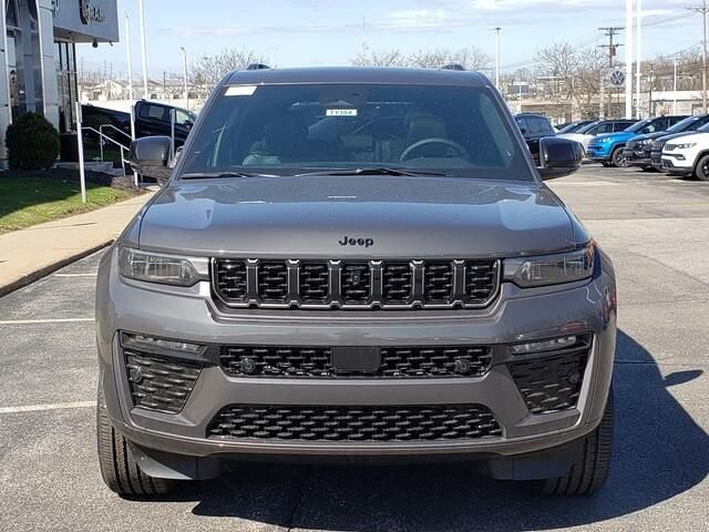 2026 Jeep Grand Cherokee in Bedford, OH 44146 - 18113694 5