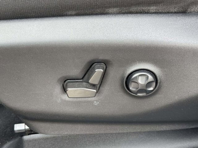 2021 Chrysler Pacifica in Winchester, VA 22602 - 18113698 23